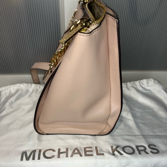 Michael Kors Purse & Matching Wallet - Picture 7 of 12